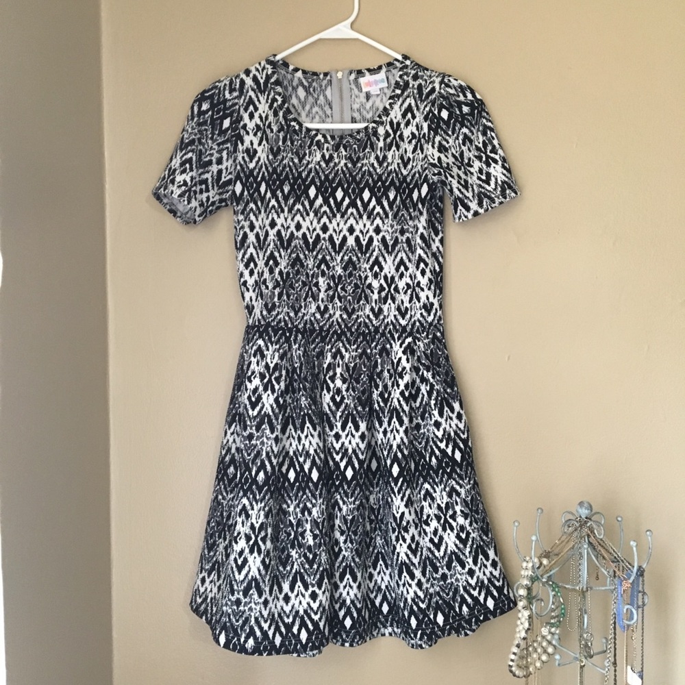 Lularoe Amelia Dress XS